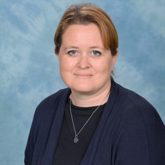 Mrs Claire Wheadon-Leaf